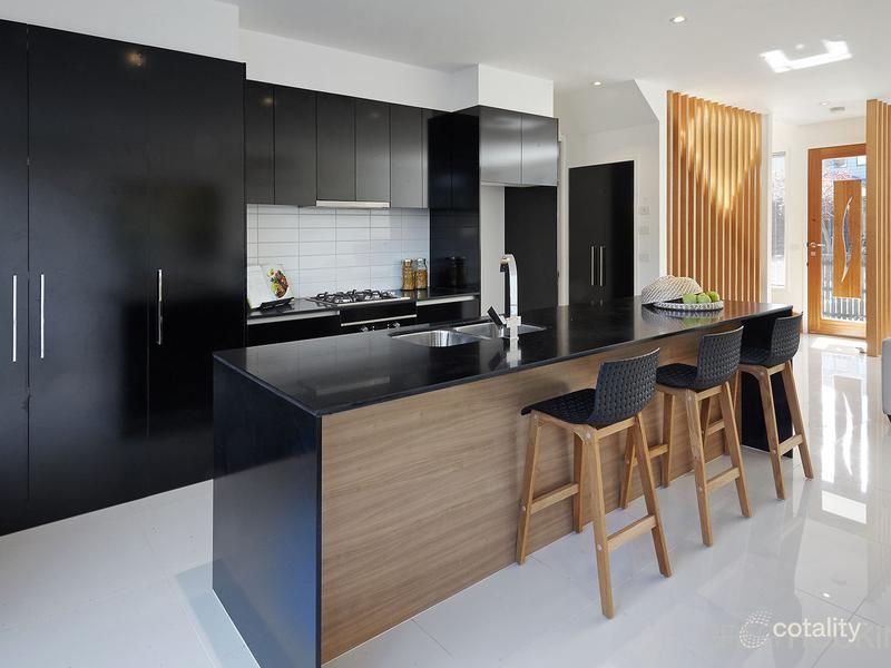11 Margaret St, Newport, VIC 3015