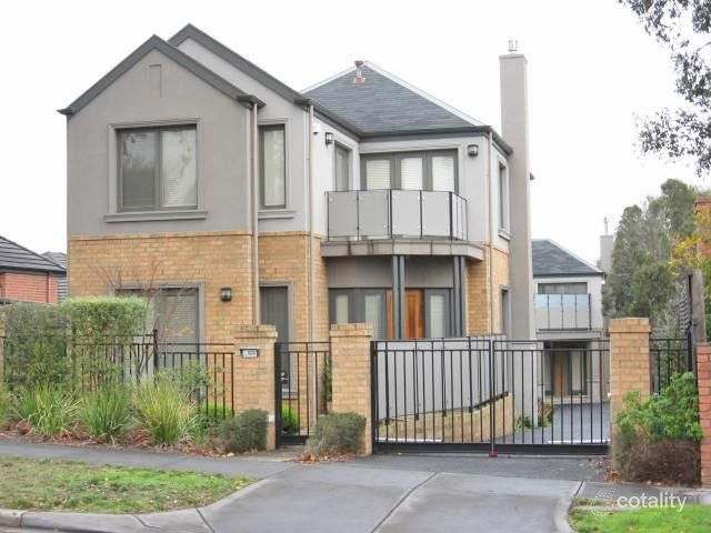 2/17 Dickens St, Glen Iris, VIC 3146