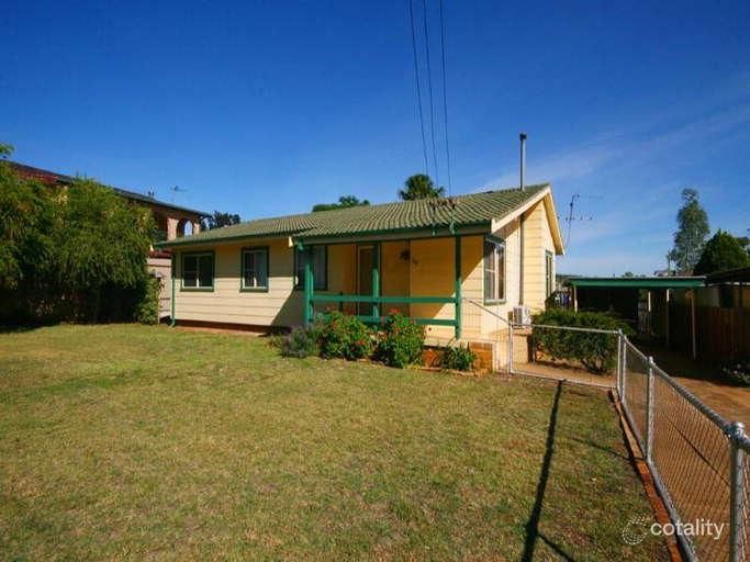 54 Jaeger Ave, Gunnedah, NSW 2380