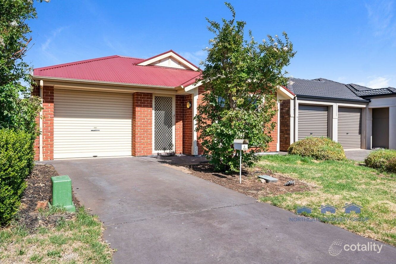 5 Oakwood Cct, Munno Para West, SA 5115