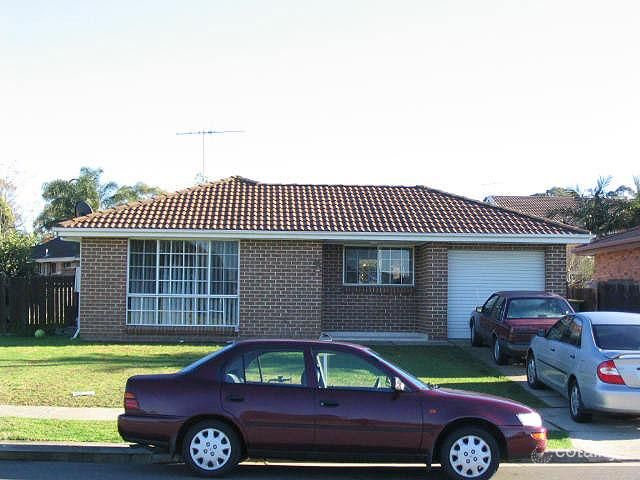 7 Romney Pl, Wakeley, NSW 2176