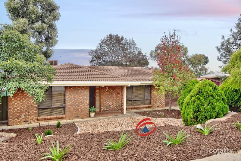 20 Lomalinda Dr, Craigmore, SA 5114