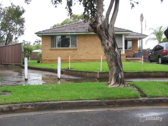 4 Yanda Pl, Greystanes, NSW 2145