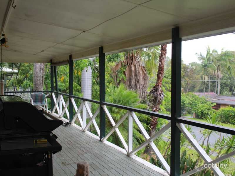 16 Willow St, Varsity Lakes, QLD 4227