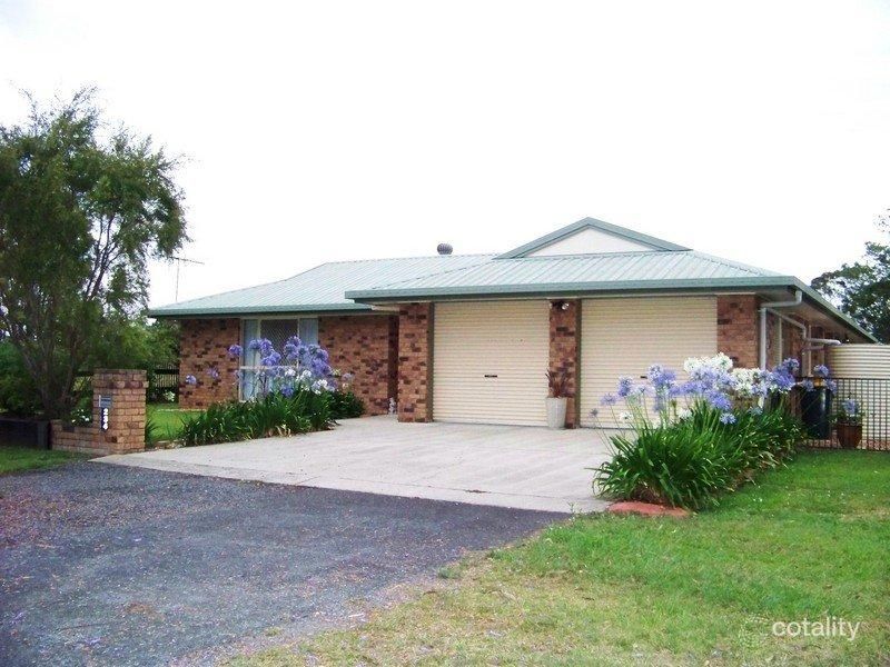 234 Bellmere Rd, Bellmere, QLD 4510