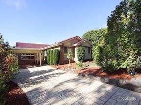 6 Walden Ave, Wheelers Hill, VIC 3150