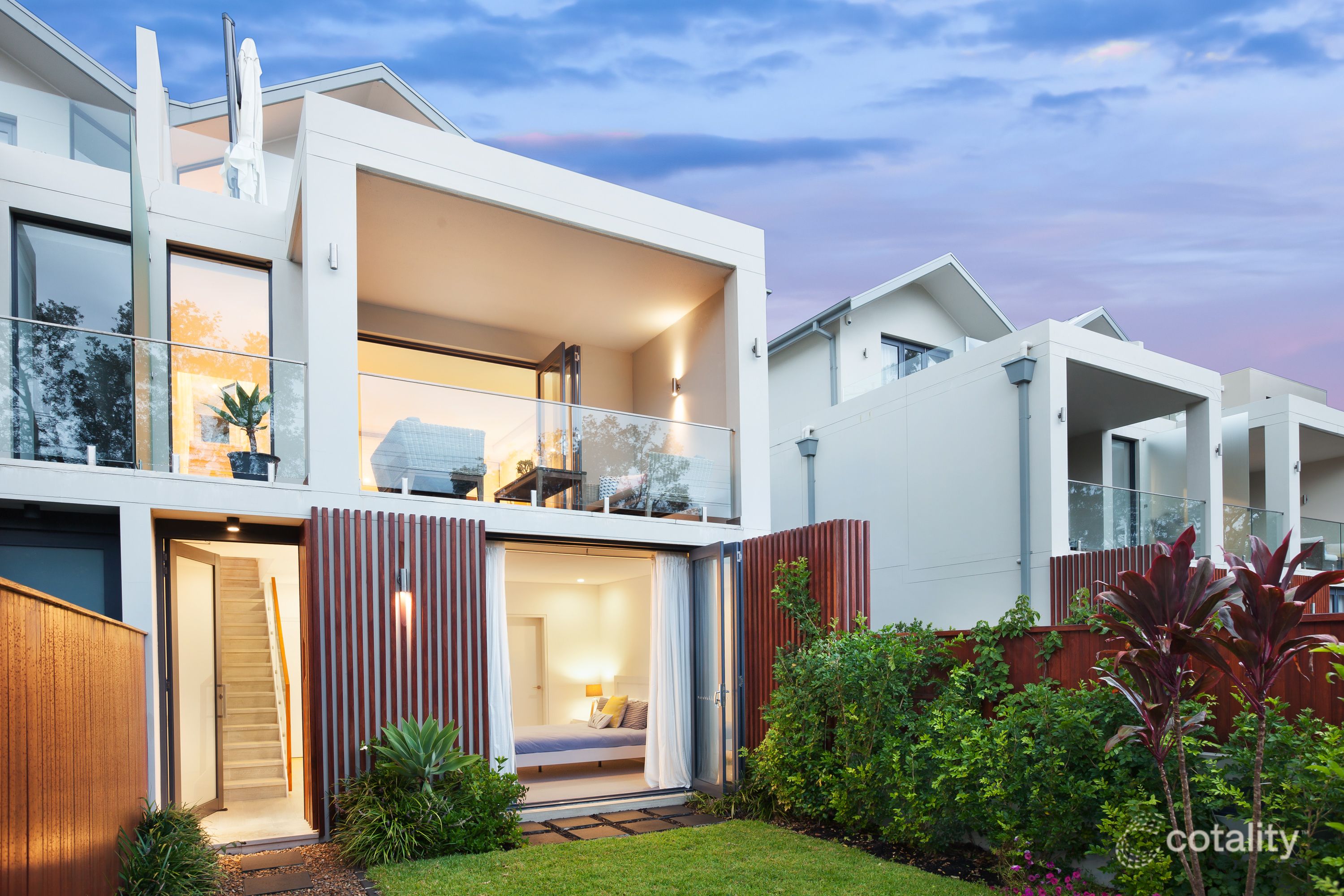 2/51 Spruson St, Neutral Bay, NSW 2089