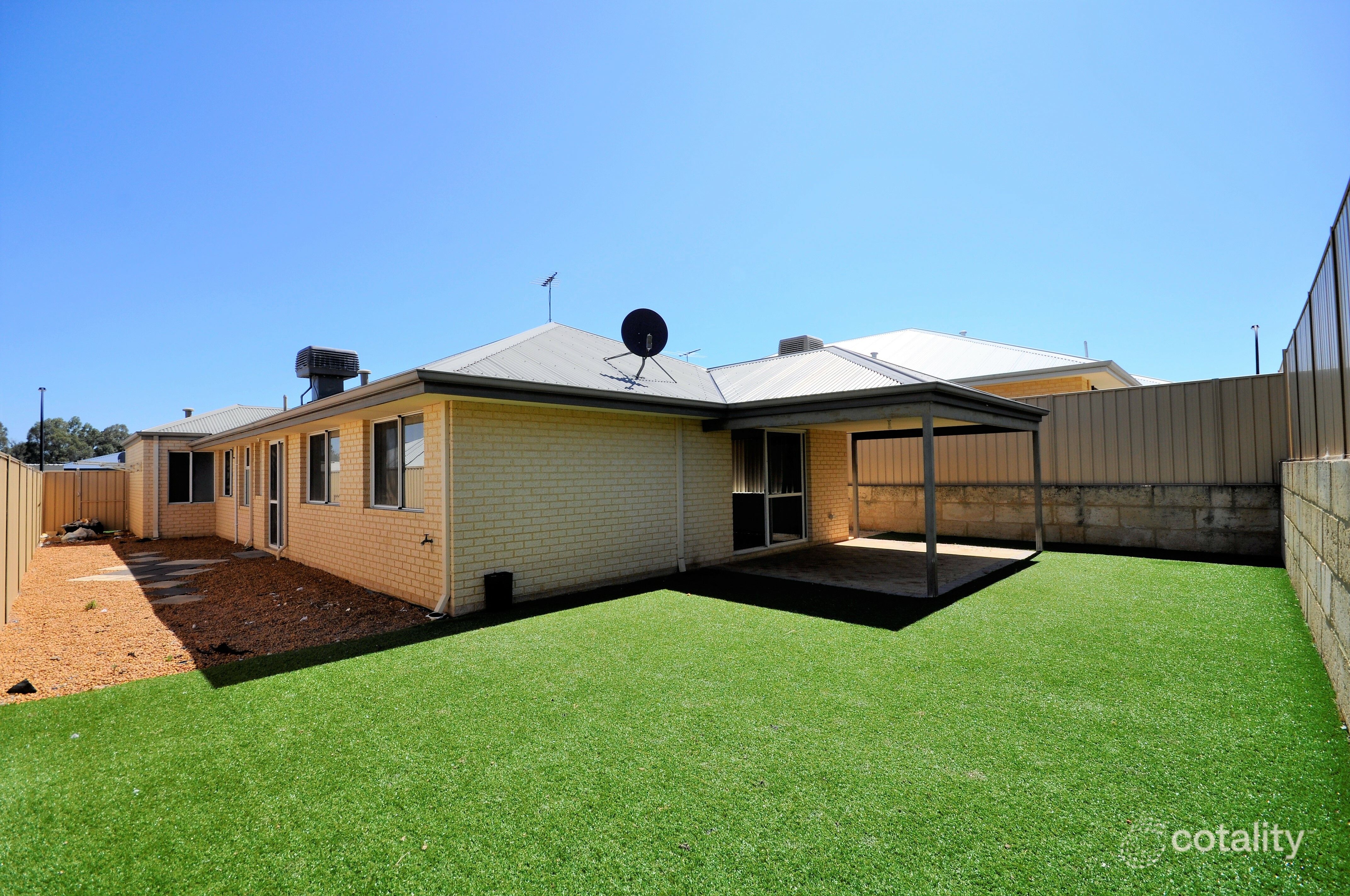 16 Camborne App, Bertram, WA 6167