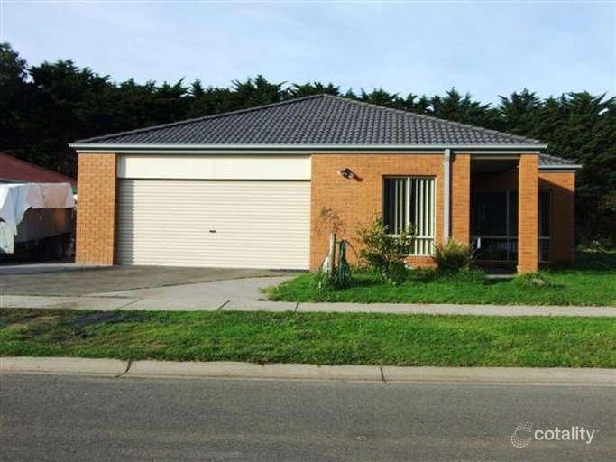 60 Redwood Dr, Cowes, VIC 3922