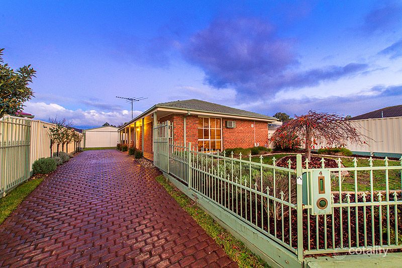 4 Miller Ct, Cranbourne, VIC 3977