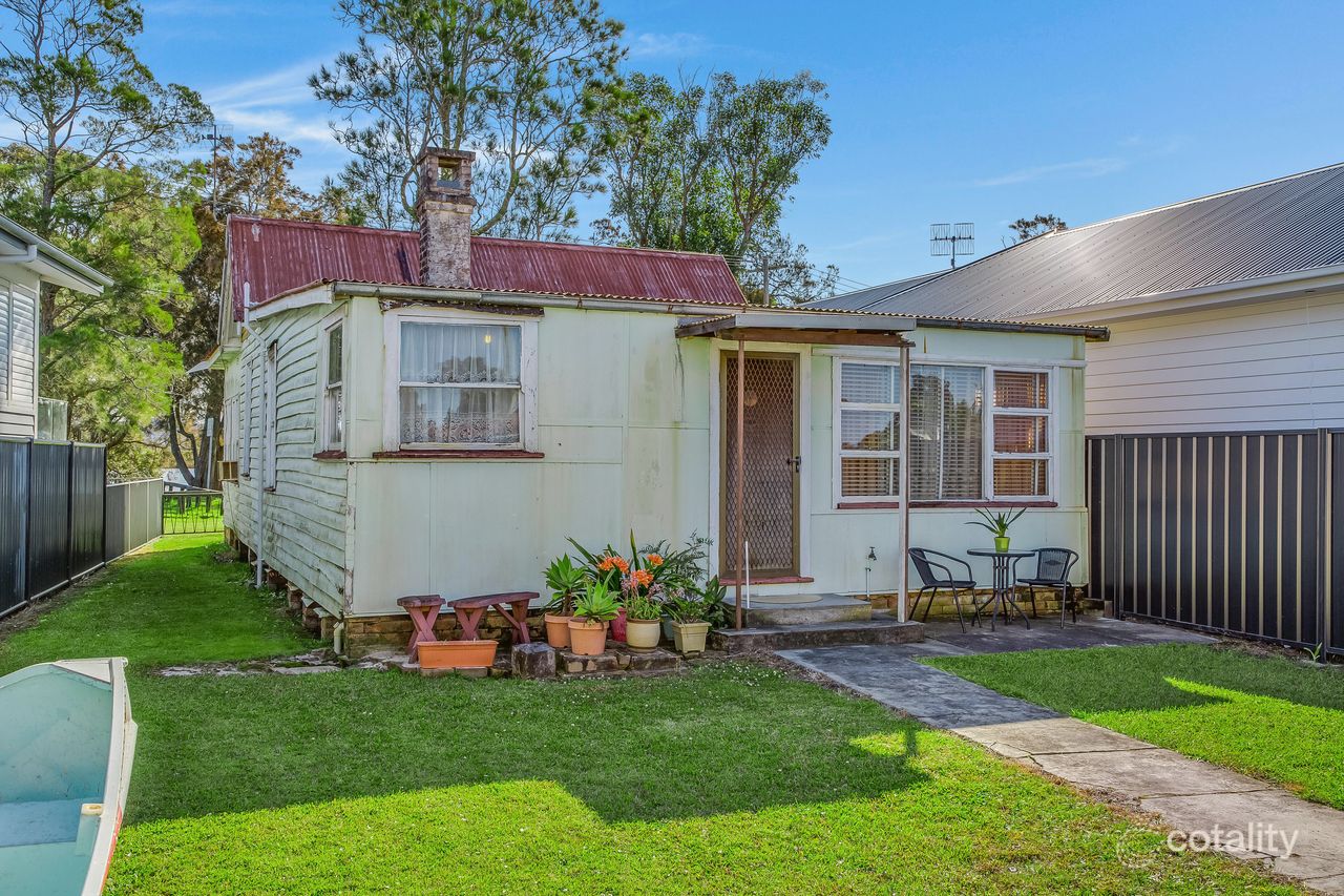 4 Lenora Ave, Davistown, NSW 2251