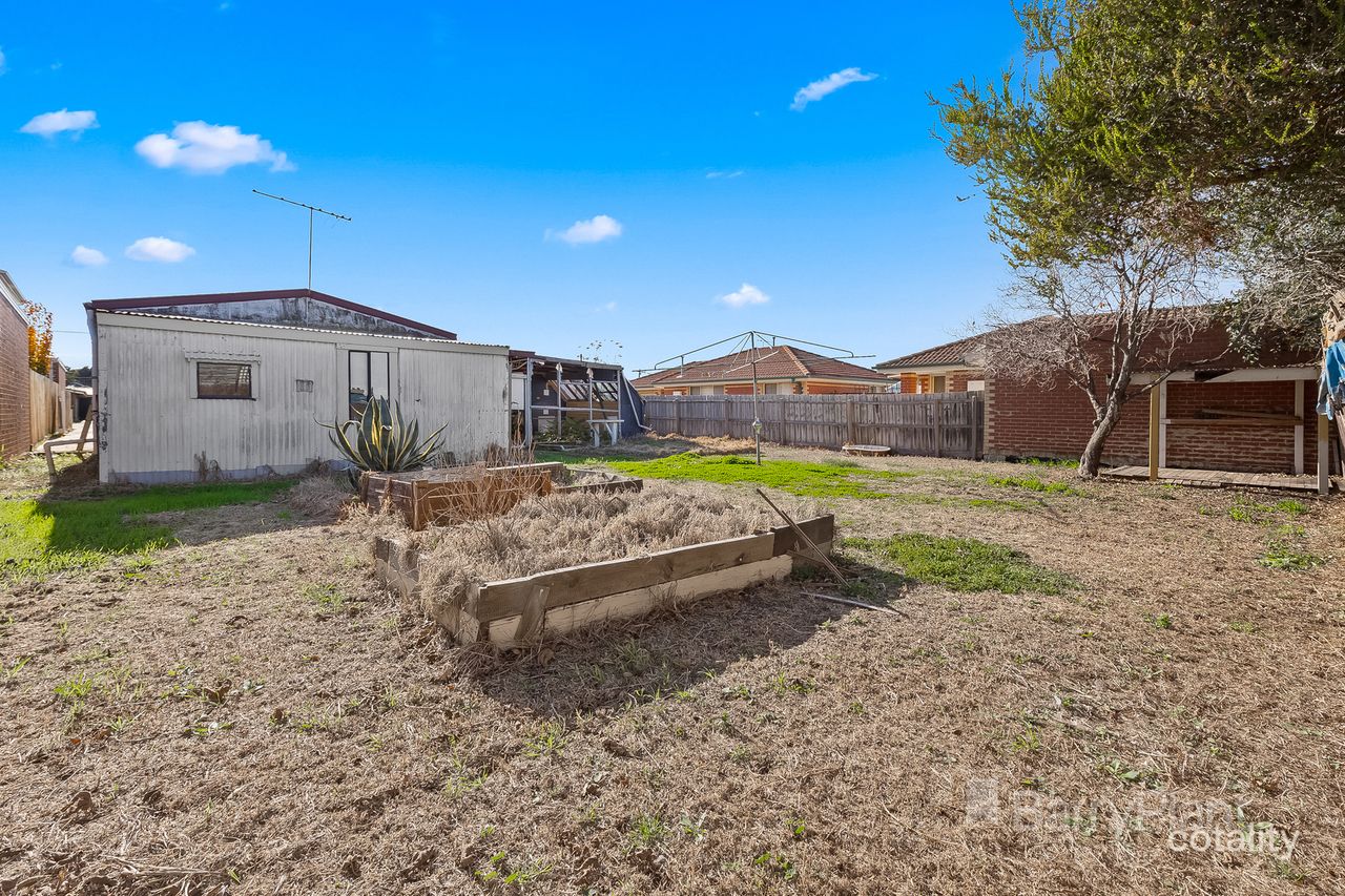 53 George St, St Albans, VIC 3021