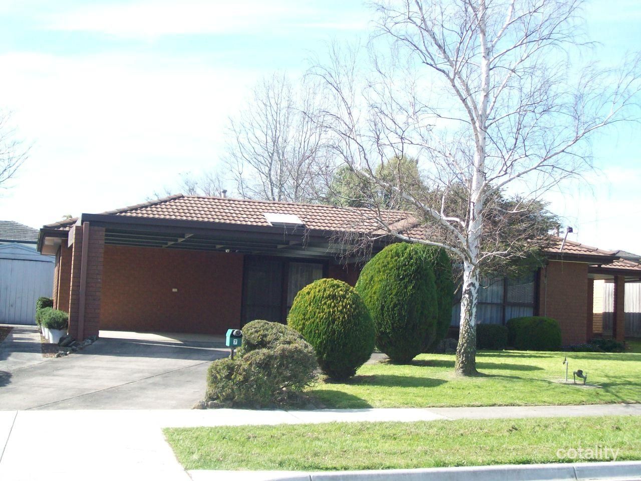 7 Lloyd Ave, Narre Warren, VIC 3805