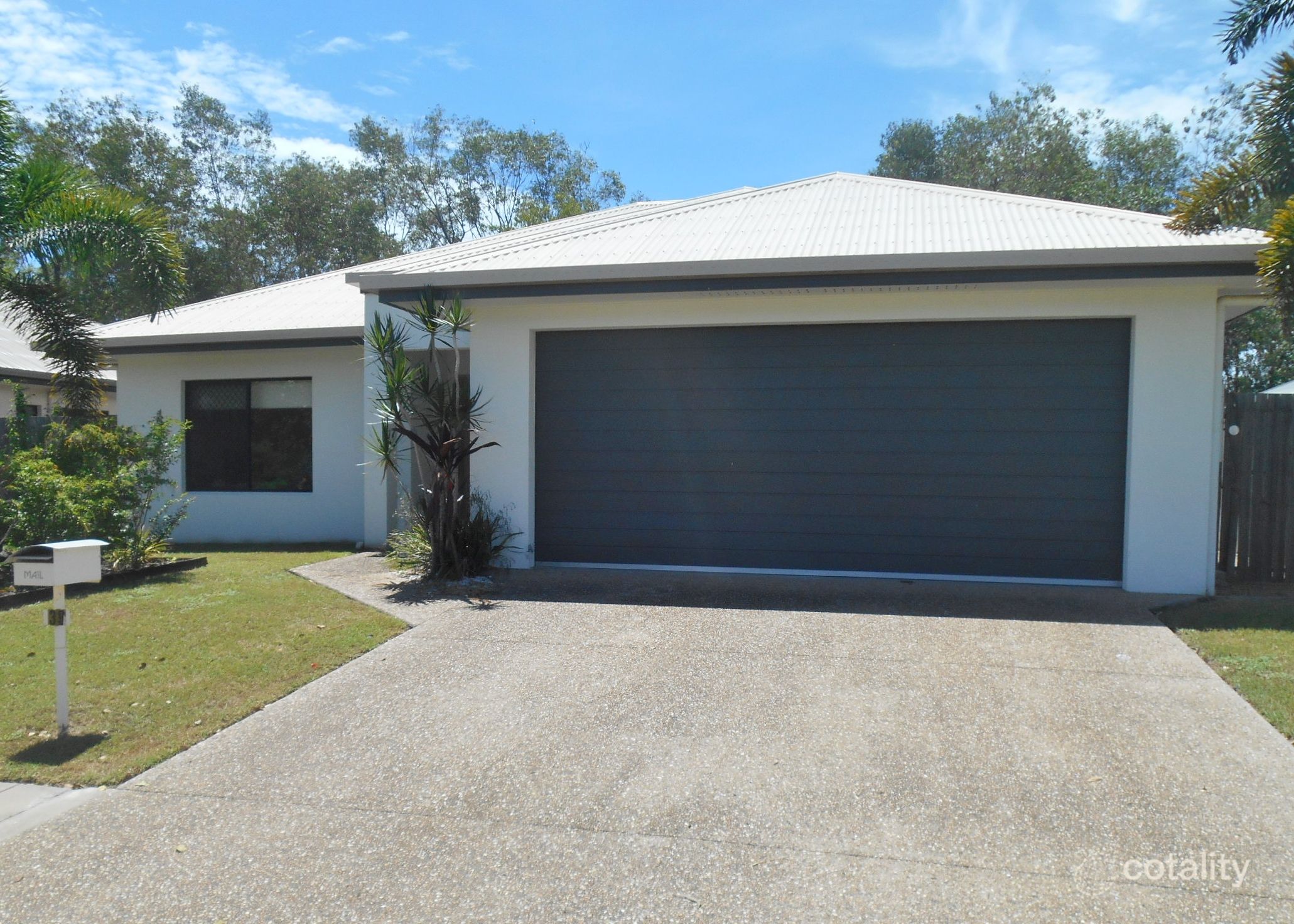 39 Quartzborough Prom, Trinity Park, QLD 4879