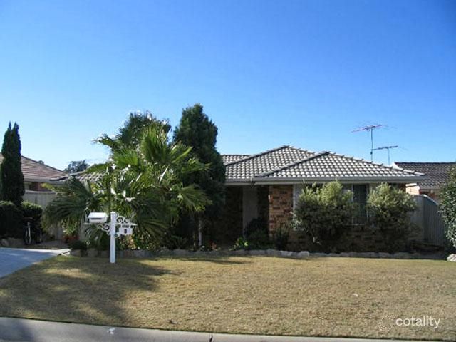 7 Grebe Pl, Hinchinbrook, NSW 2168