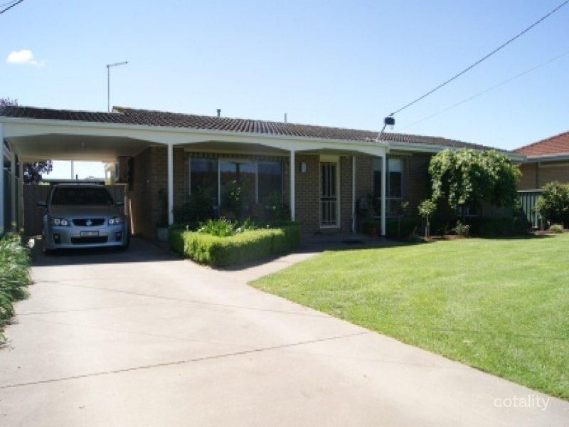 18 Maffra-Sale Rd, Sale, VIC 3850