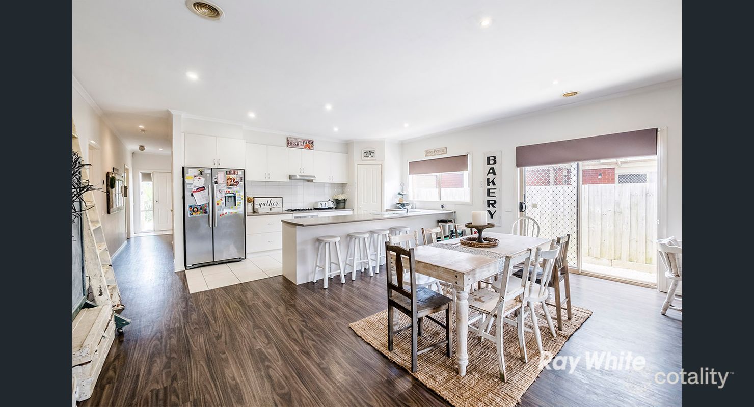 7 Hope Ct, Cranbourne West, VIC 3977