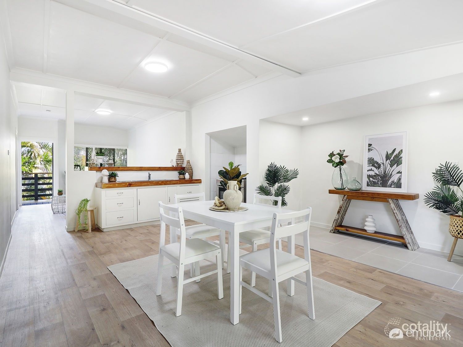 19 Roden St, Keppel Sands, QLD 4702