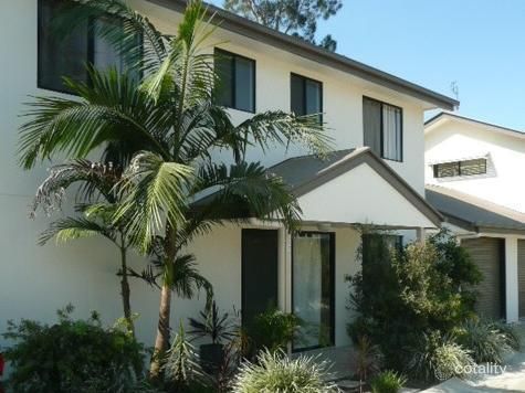 2/2a Swan St, Beerwah, QLD 4519