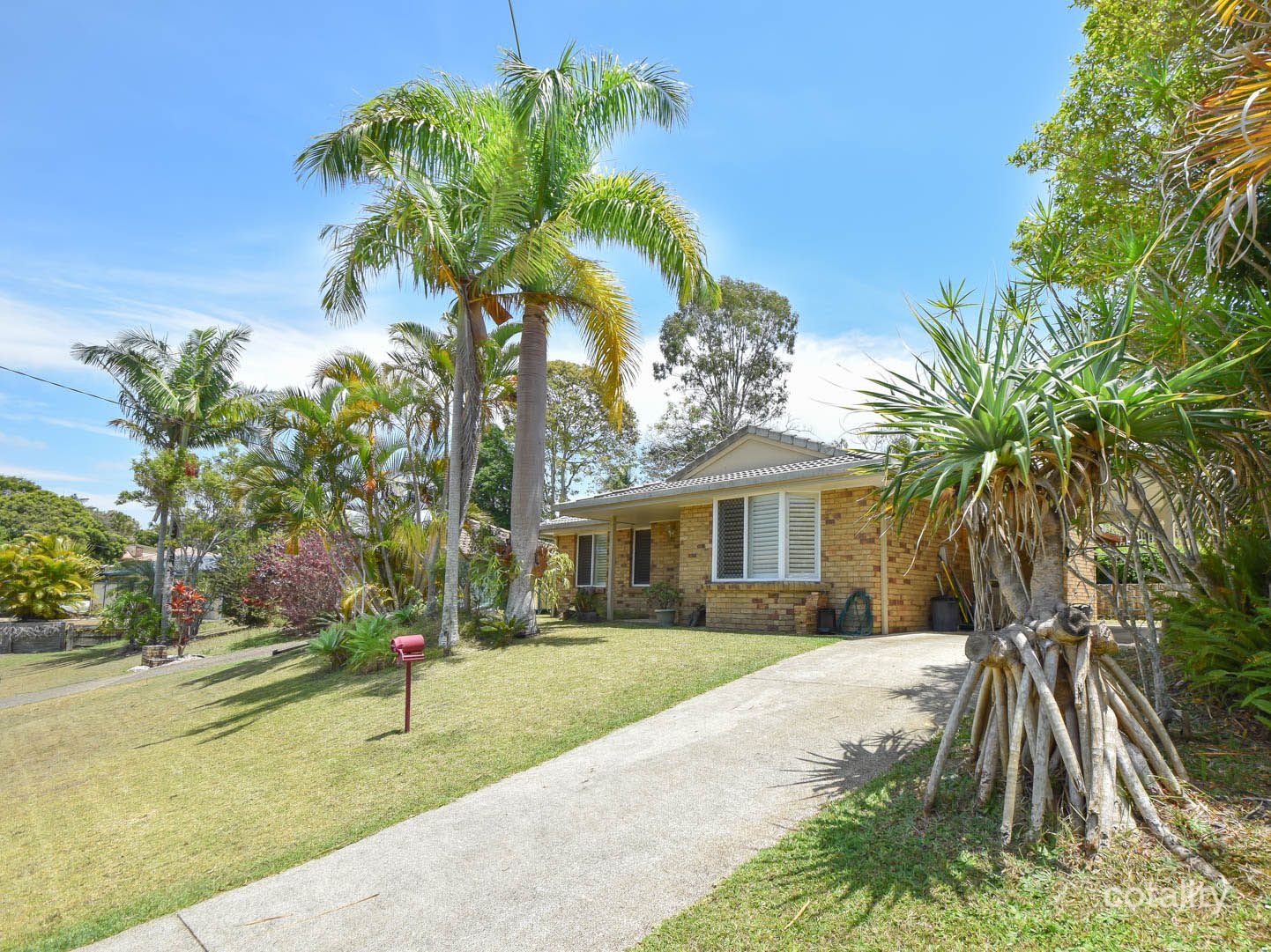 8 Armour Pl, Bli Bli, QLD 4560