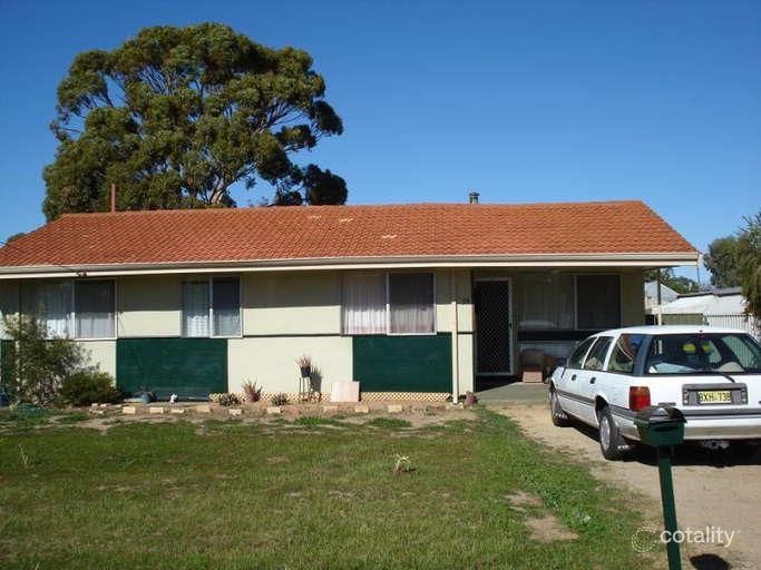 19 Princess St, Merredin, WA 6415