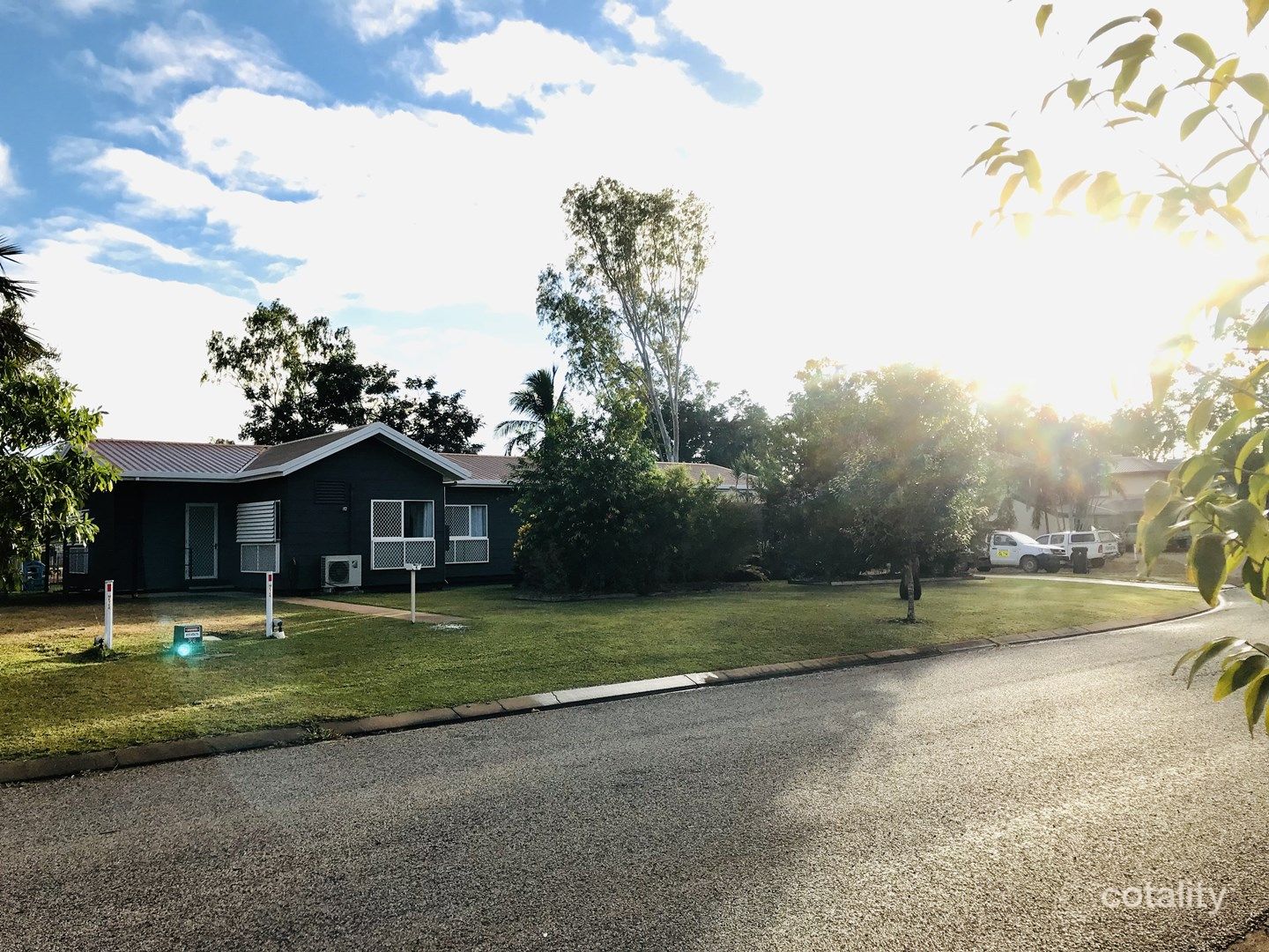 4 Bombax Ct, Nanum, QLD 4874