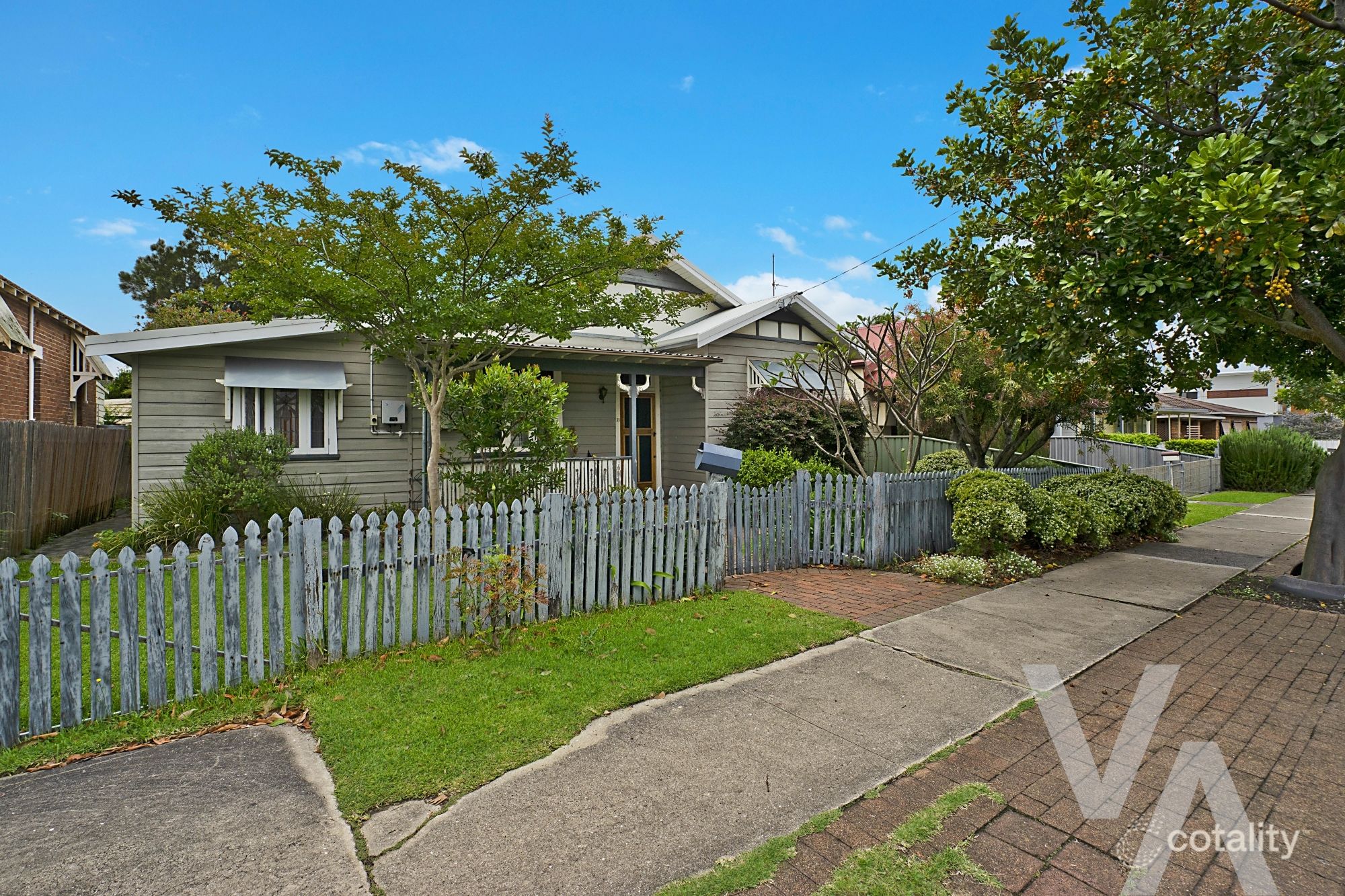 21 Clyde St, Stockton, NSW 2295