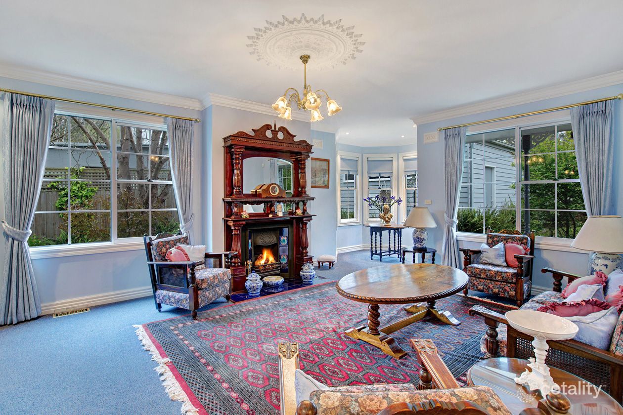 21 Murray Rd, Croydon, VIC 3136