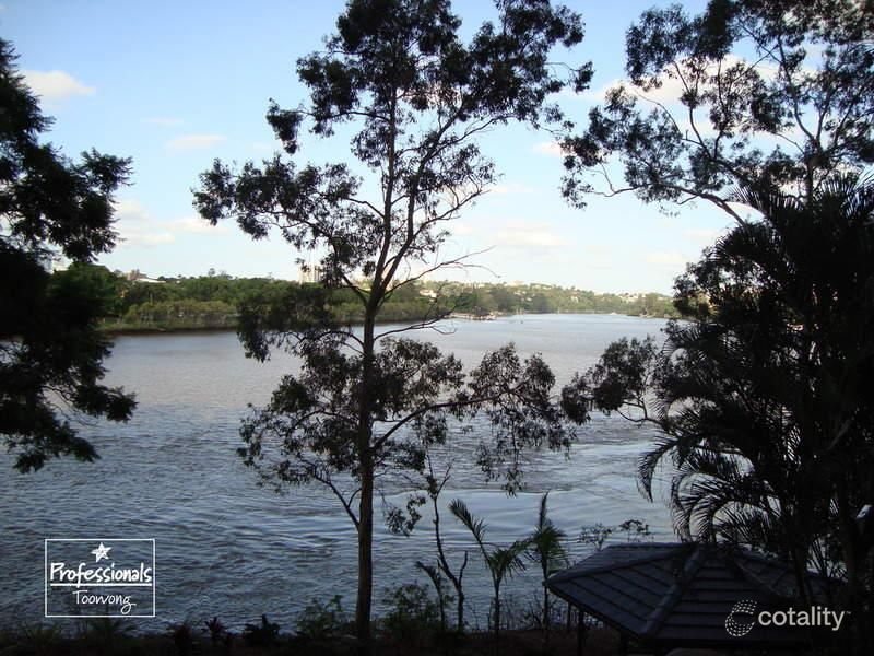 6/58 Sandford St, St Lucia, QLD 4067