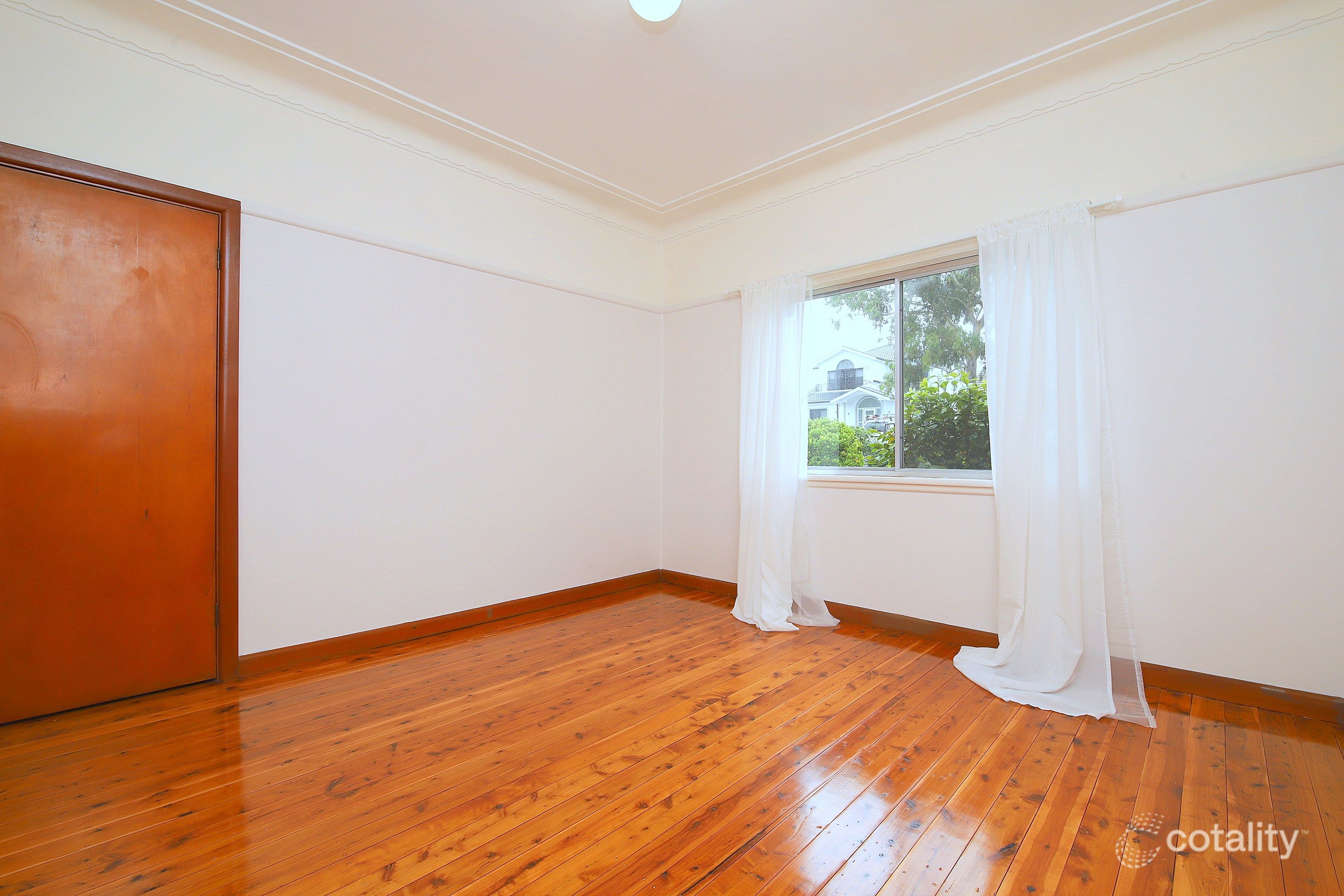 64 Ferrier Rd, Birrong, NSW 2143