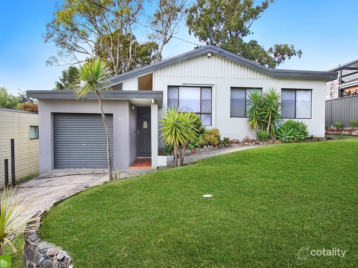 166 Lakelands Dr, Dapto, NSW 2530