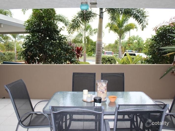 3/4 Grand Pde, Parrearra, QLD 4575