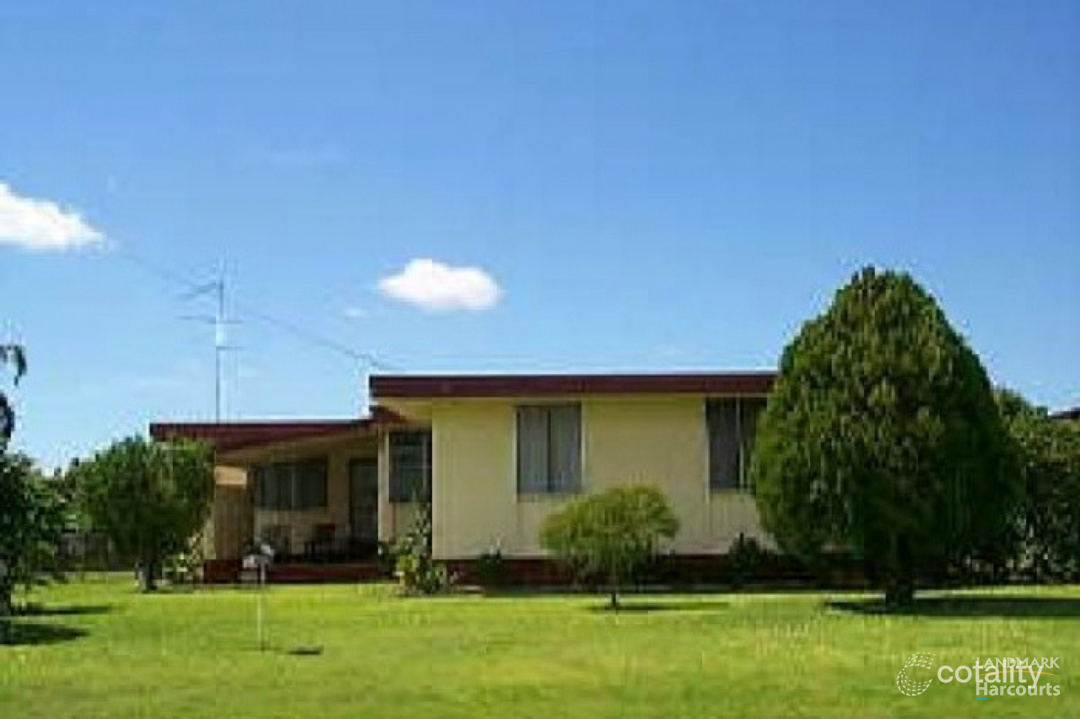 31-33 Thirteenth Ave, Home Hill, QLD 4806