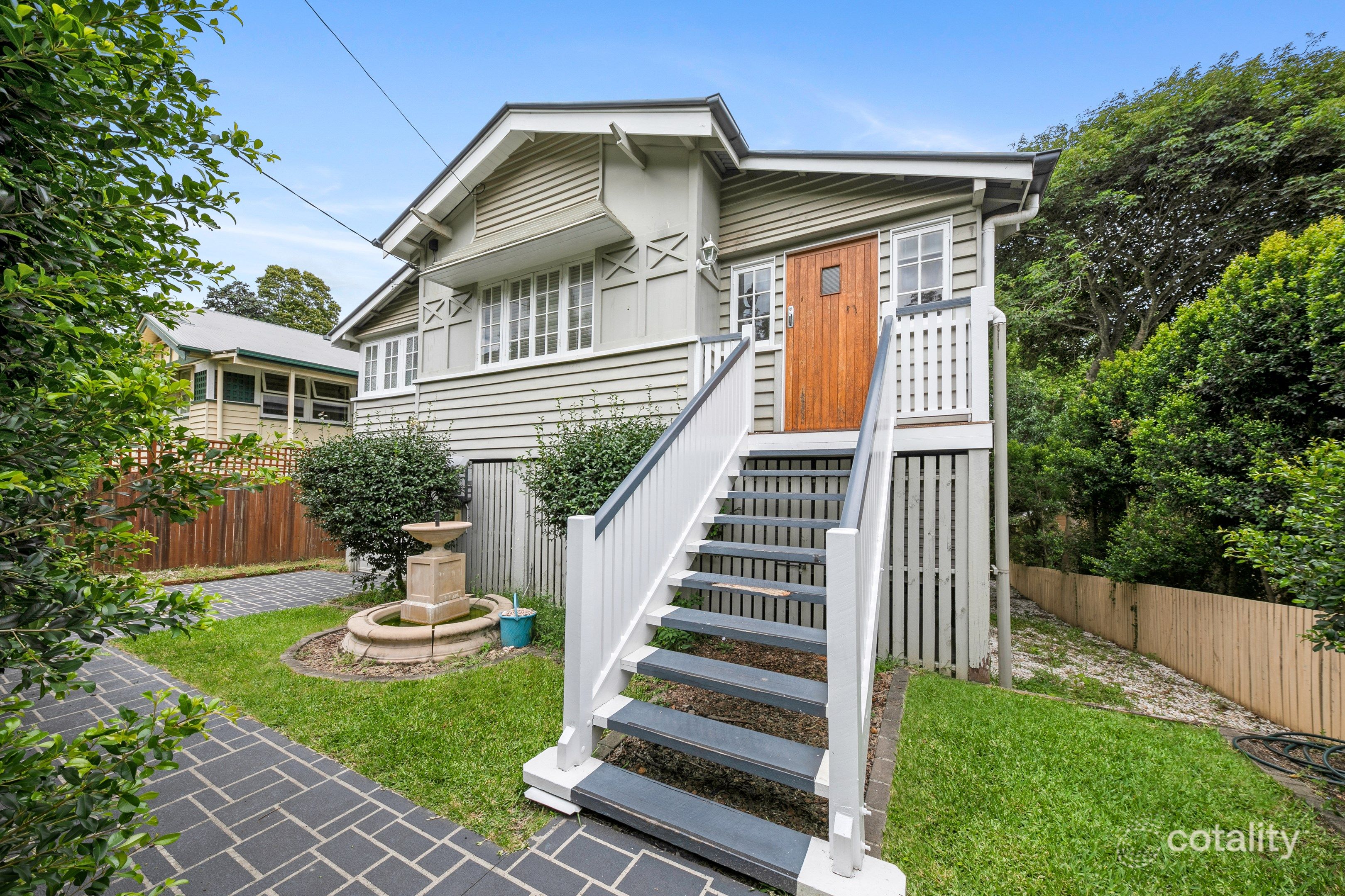 9 Colton St, Highgate Hill, QLD 4101