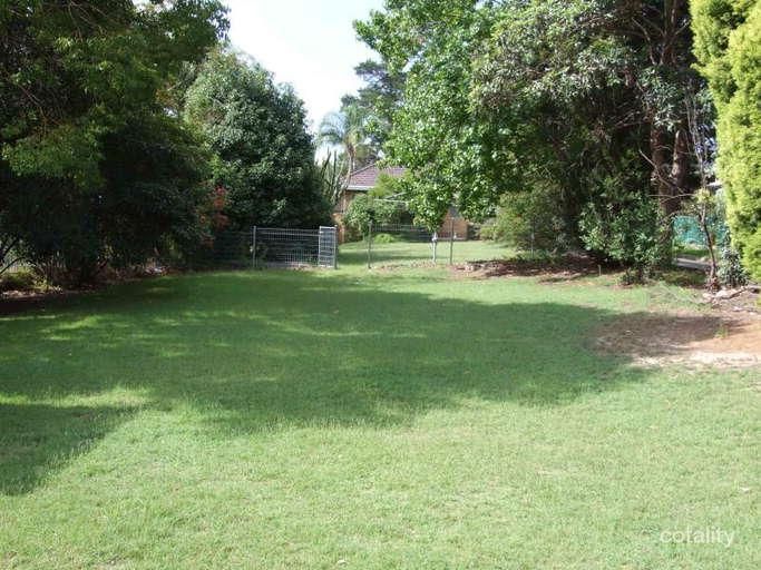 648 Henry Lawson Dr, East Hills, NSW 2213