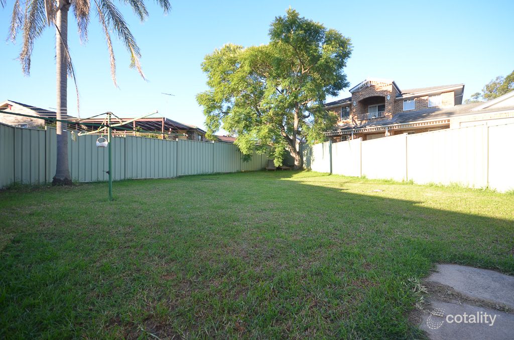 19 Samuel Pl, Quakers Hill, NSW 2763
