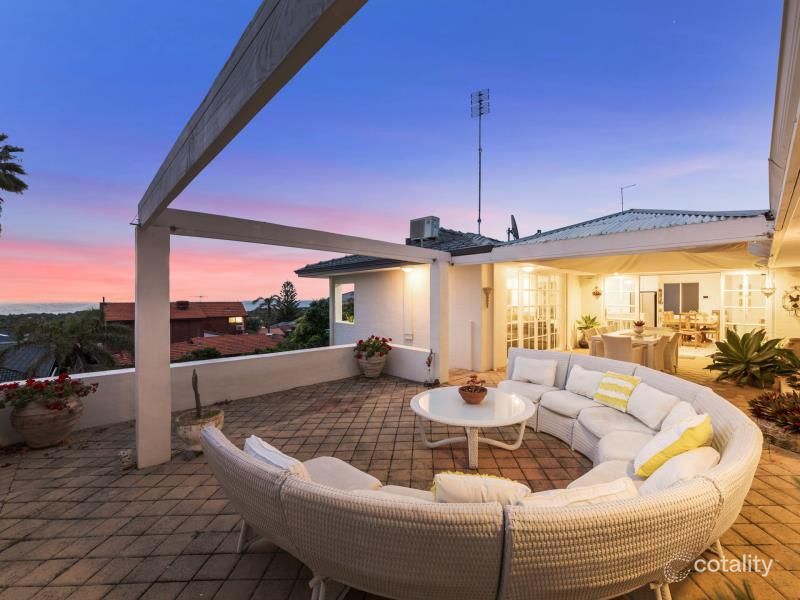 7 Dilkara Way, City Beach, WA 6015