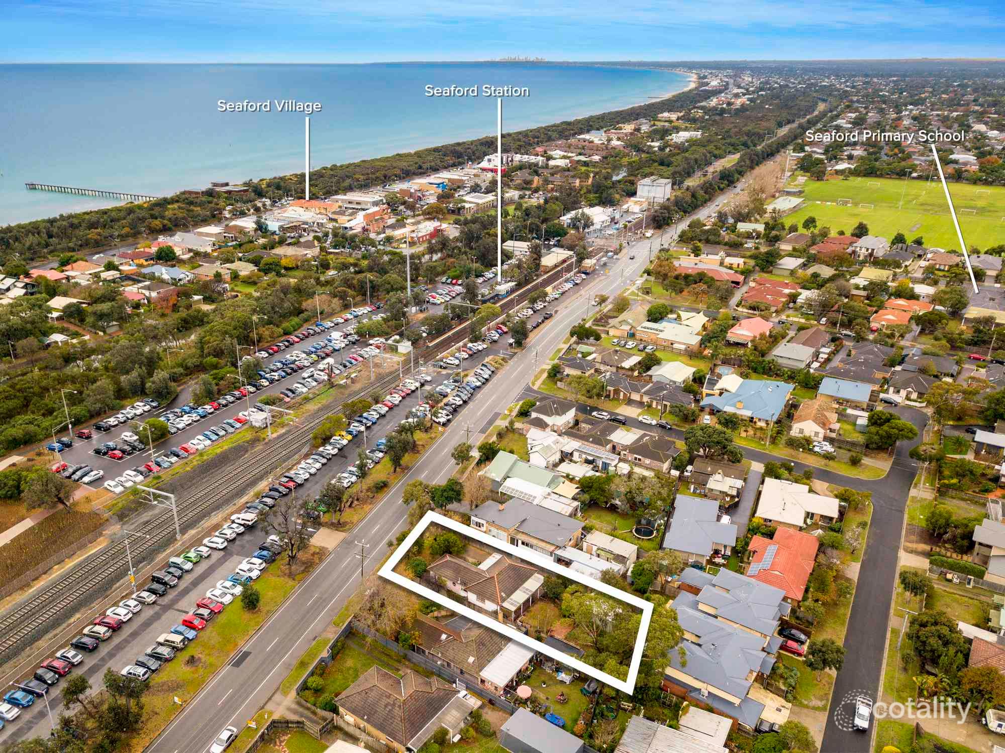 34 Railway Pde, Seaford, VIC 3198