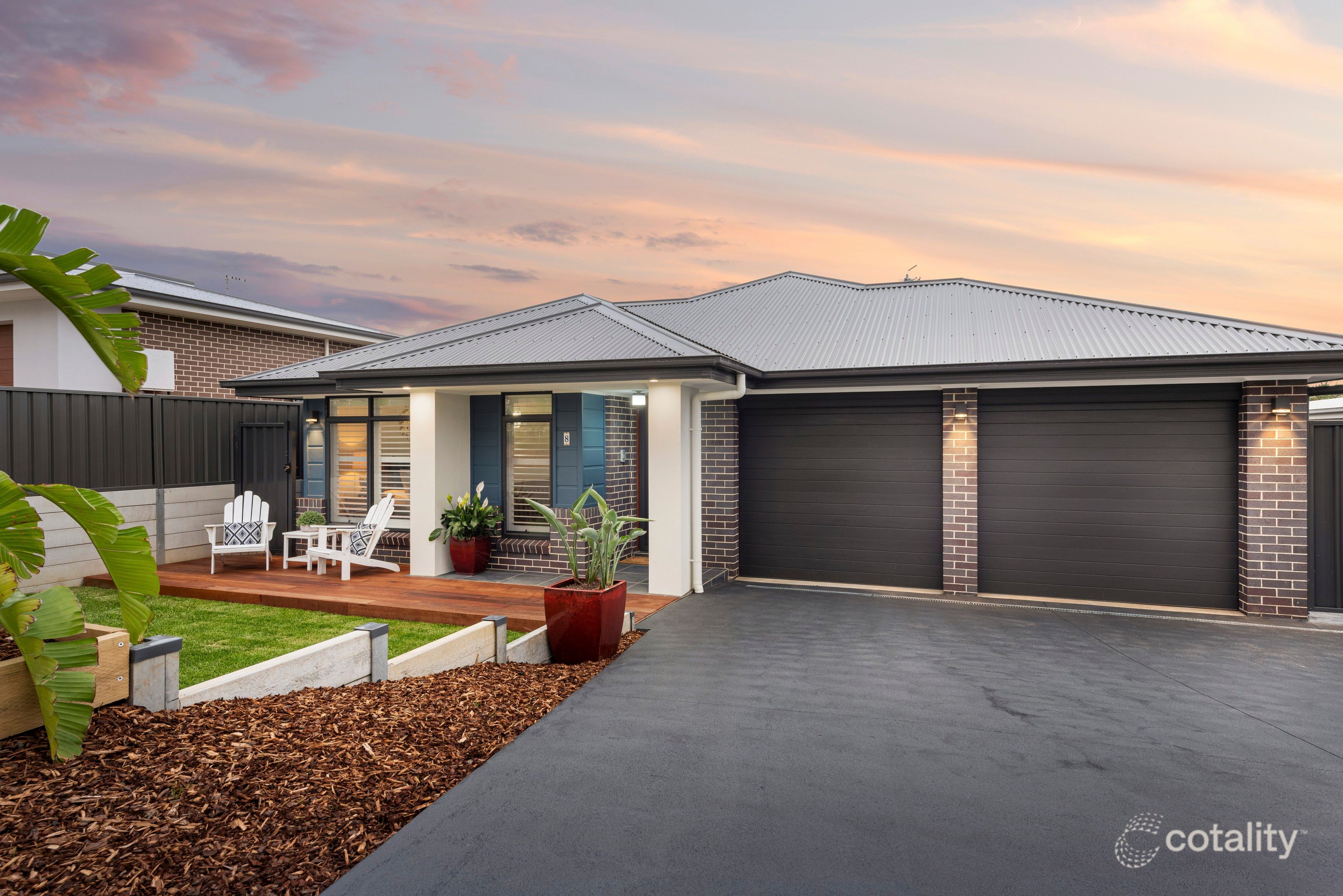8 Galiga Cres, Dolphin Point, NSW 2539