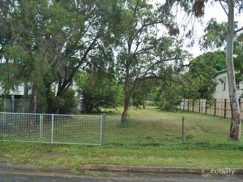 25 Rose St, Koongal, QLD 4701