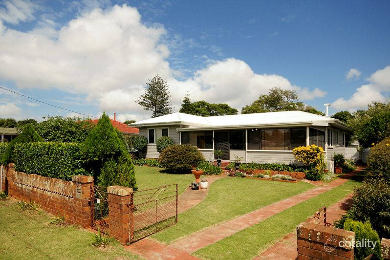 23 Merritt St, Harristown, QLD 4350