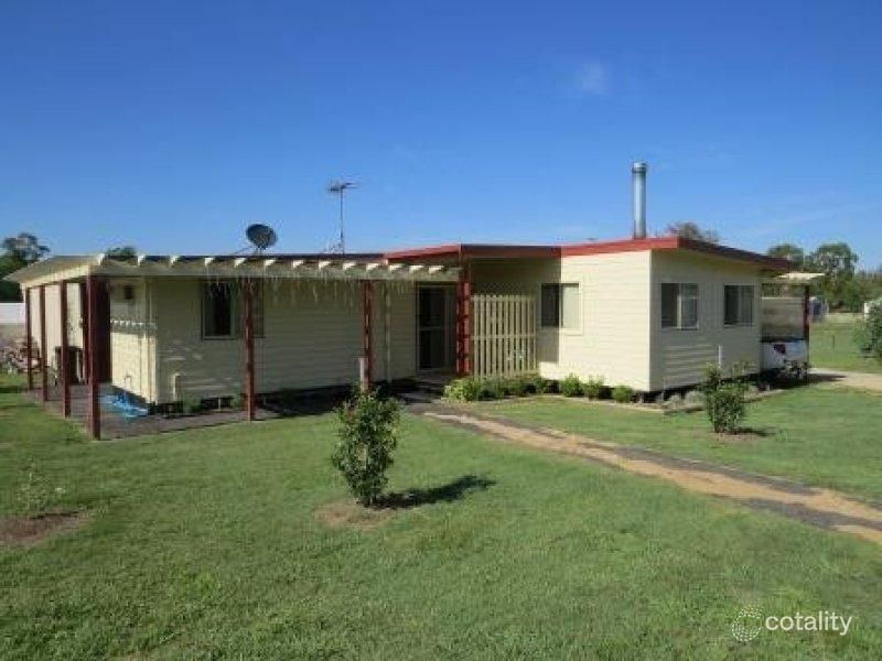 25 Long St, Warialda, NSW 2402