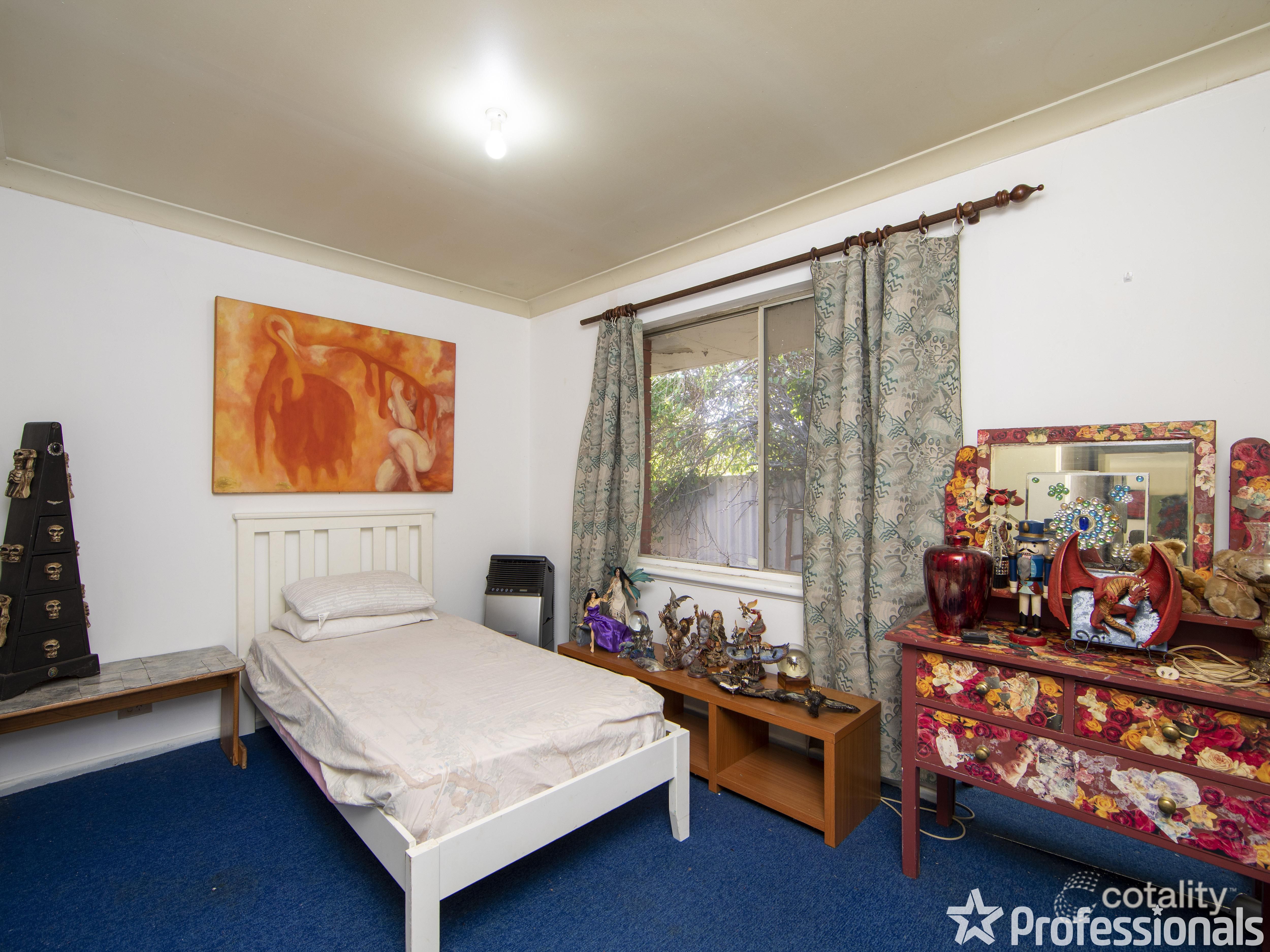 232 Kalamunda Rd, Maida Vale, WA 6057