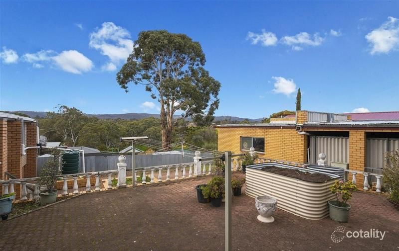 1 Pintubi Ct, Modbury North, SA 5092