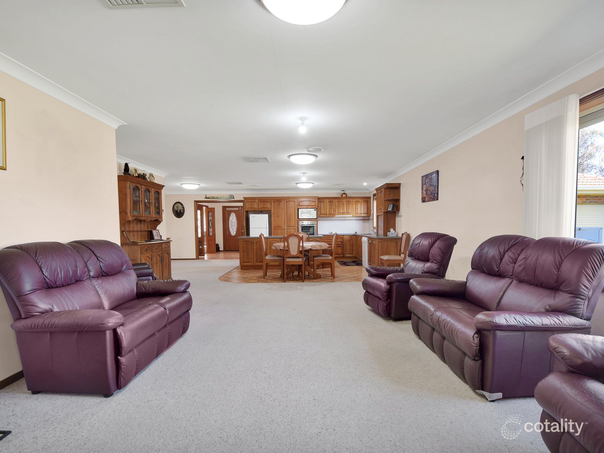 87 Thornhill St, Young, NSW 2594