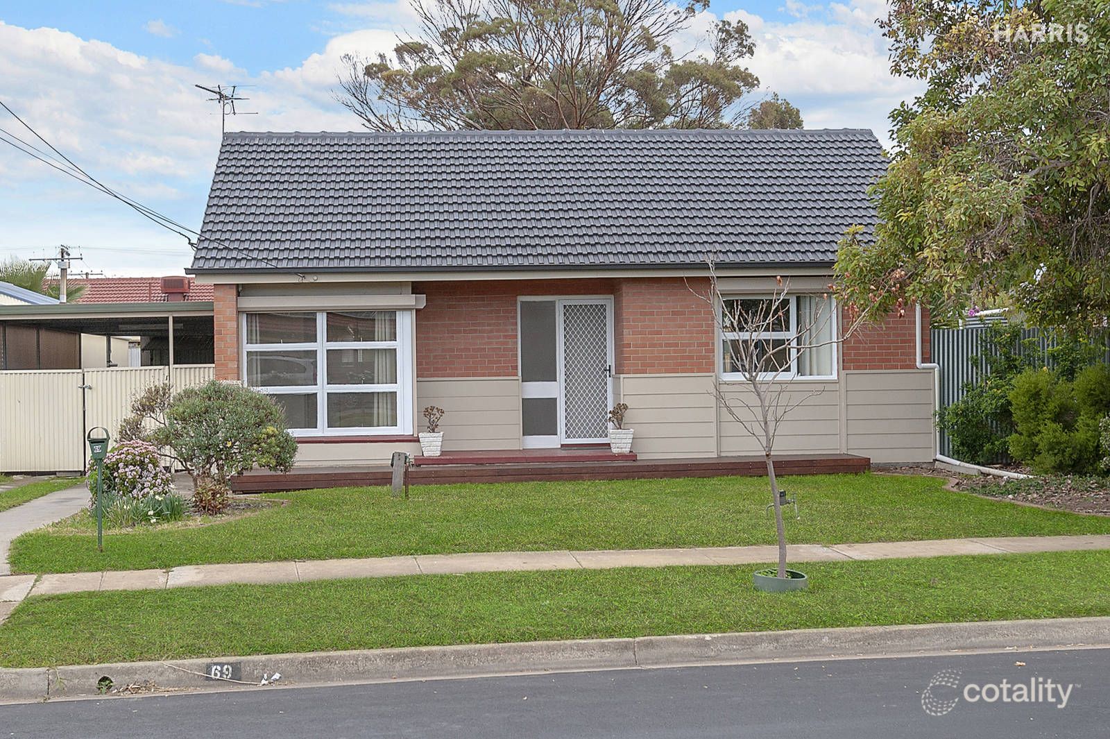 69 Bradman Rd, Parafield Gardens, SA 5107