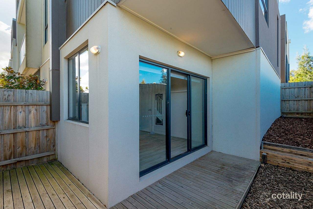 26/11 Troward Harvey Way, Craigieburn, VIC 3064