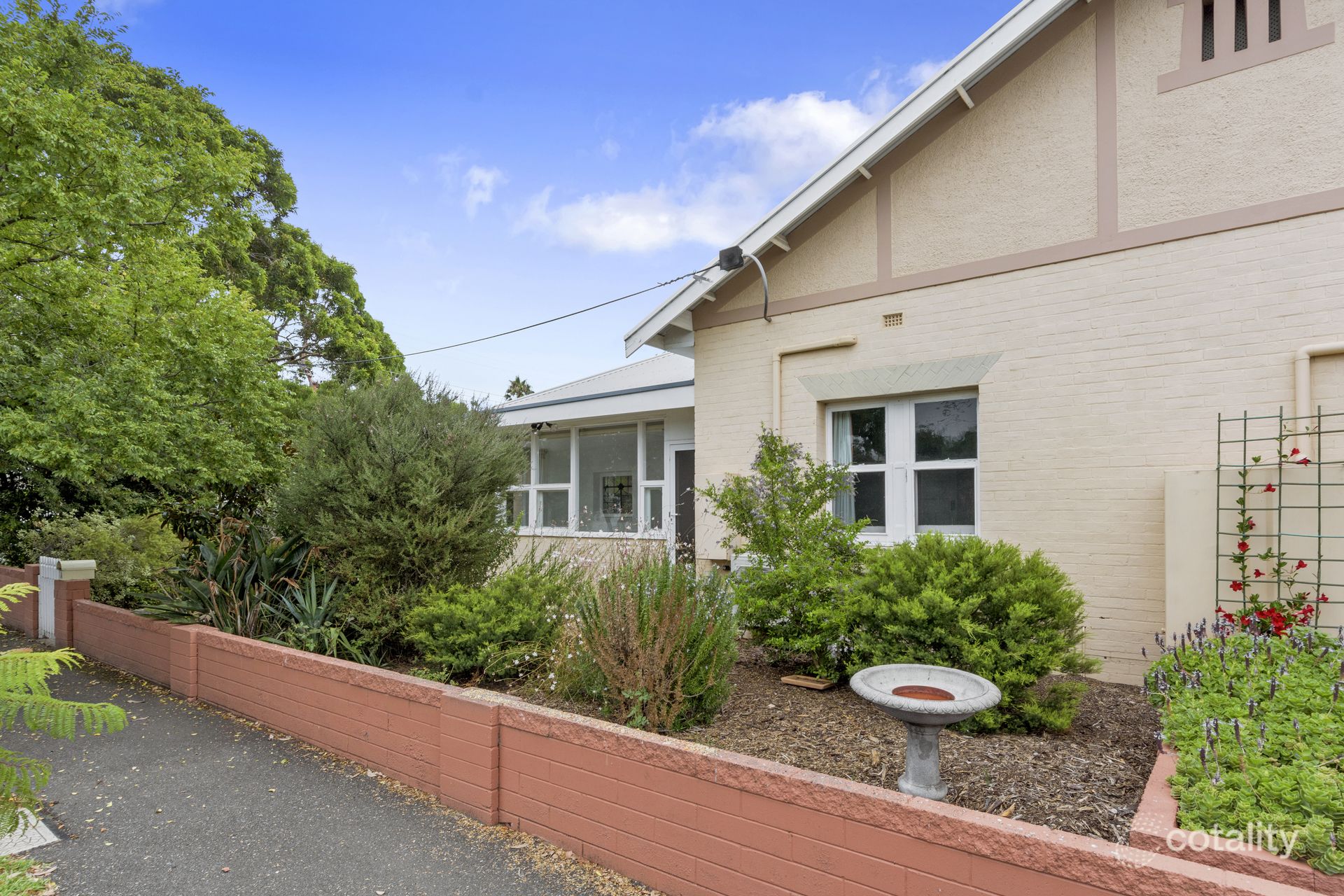 1a Hinkler St, Victor Harbor, SA 5211