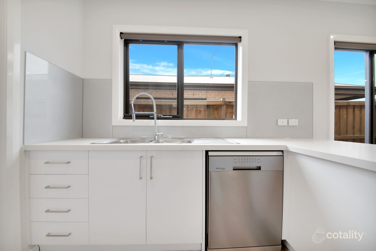 18 Parvana Dr, Tarneit, VIC 3029