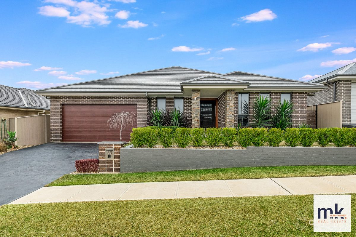 33 Dutton St, Spring Farm, NSW 2570
